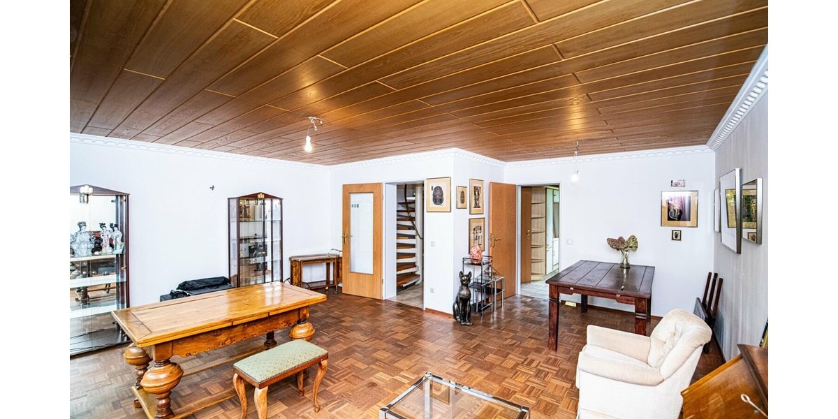 Charmantes Reihenmittelhaus mit eingewachsenen Garten in ruhiger Wohnlage - Reihenmittelhaus Amberg | Angebot:26948784
