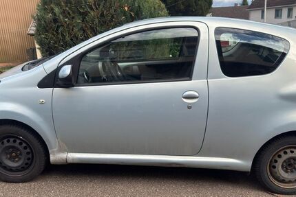 Toyota Aygo (X) 104.000 km 4.000 &euro; Gerstetten 89547