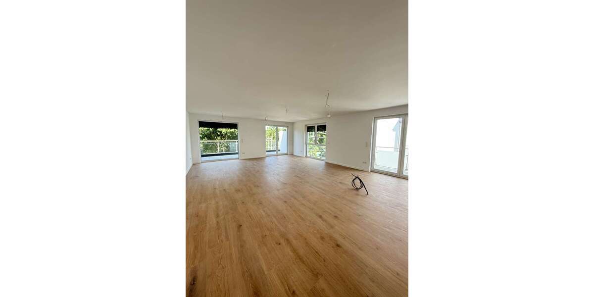 Etagenwohnung Solingen Aufderhöhe - 4 Zimmer, 116 m&sup2;, 399.000&euro; | Angebot:24853894