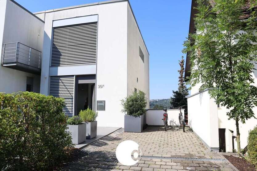Haus zum Kaufen in Esslingen am Neckar 790.000 € 141 m²
