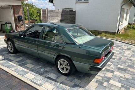 Mercedes-Benz 190 142.286 km 8.500 &euro; Georgsmarienhütte 49124