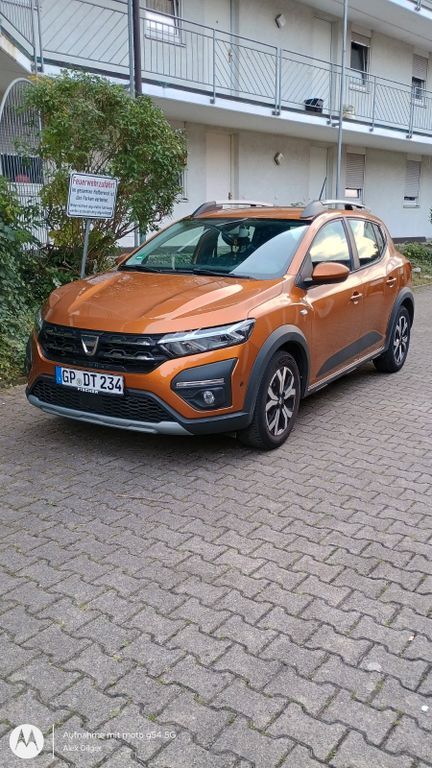 Dacia Sandero 36.800 km 14.100 € Eislingen 73054