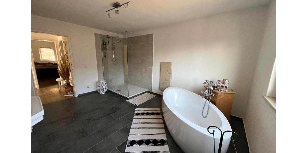 Einfamilienhaus Buchen (Odenwald) - 4 Zimmer, 158 m&sup2;, 329.000&euro; | Angebot:26210691