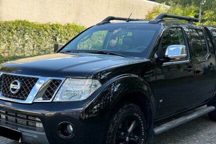Nissan Navara 265.000 km 11.000 &euro; Münster Hessen 64839