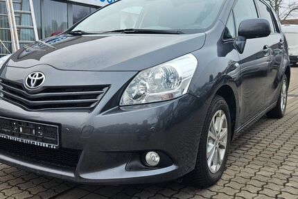 Toyota Verso 100.500 km 10.999 € Bochum 44866