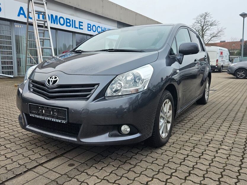 Toyota Verso 100.500 km 10.999 € Bochum 44866