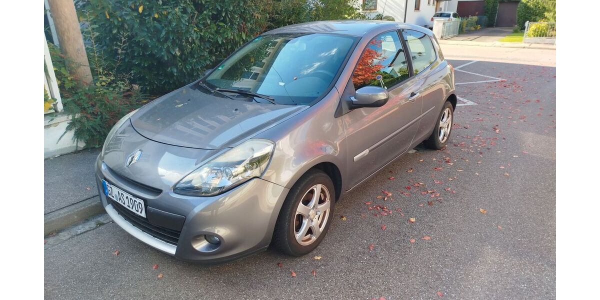 Renault Clio 243.692 km 999 &euro; Günzburg 89312