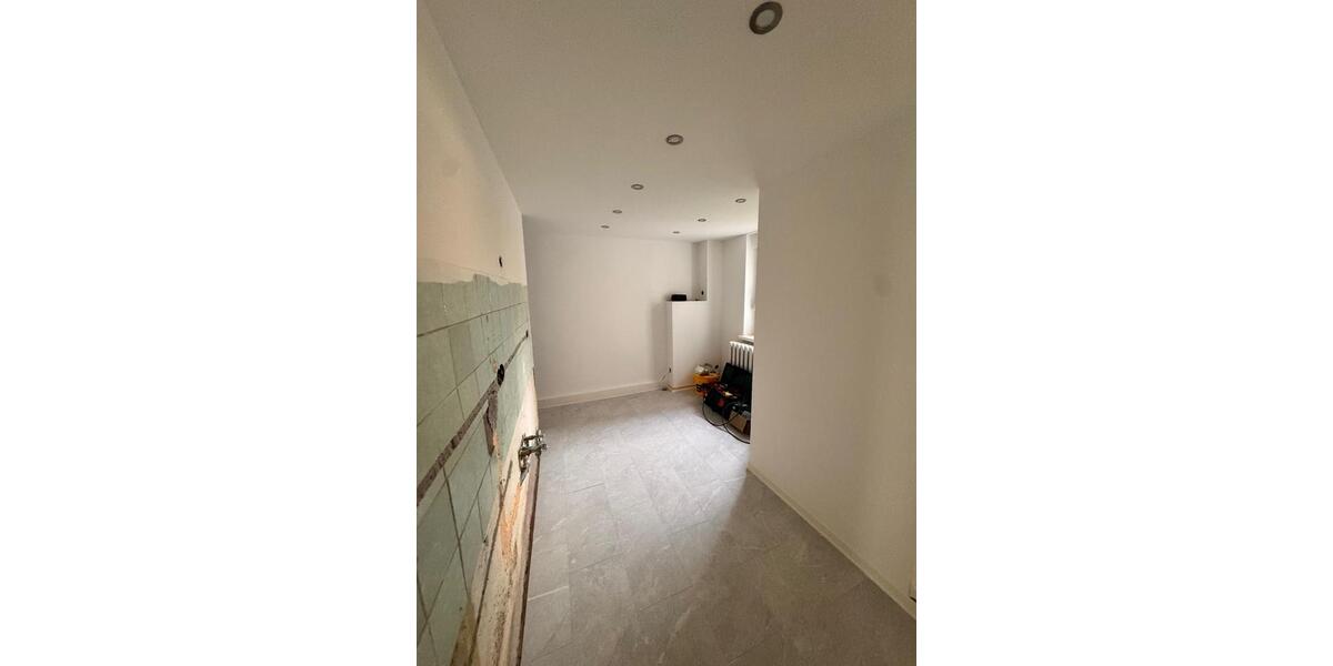 Erstbezug, helle frischsanierte 3-Zimmer Wohnung Groß Lindow 3 zimmer