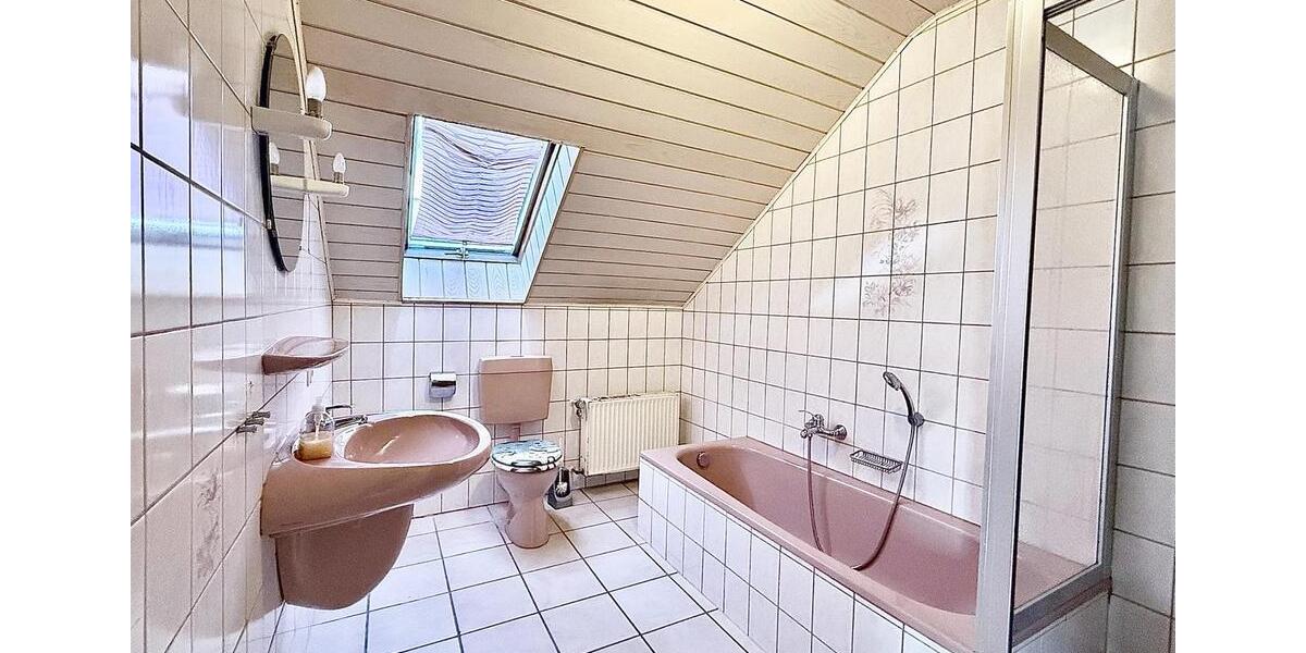 Einfamilienhaus Burbach - 339.000&euro; | Angebot:25953423