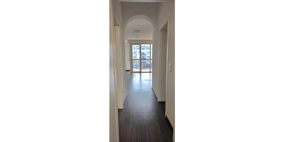 Etagenwohnung Raunheim - 3 Zimmer, 78 m&sup2;, 1.610&euro; | Angebot:25833976