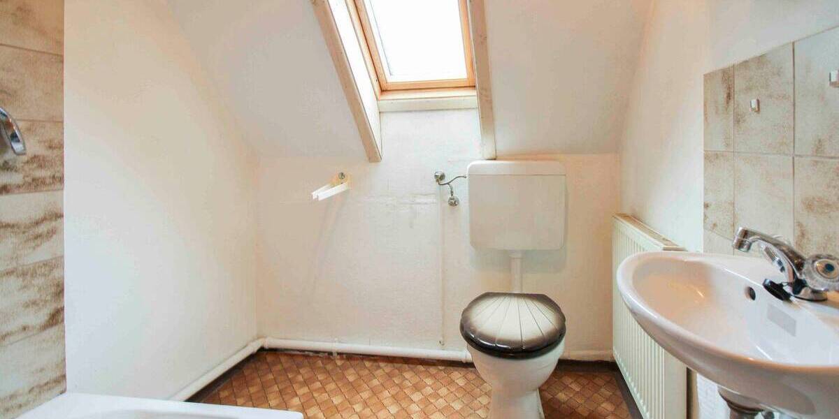 Einfamilienhaus Dillenburg Donsbach - 5 Zimmer, 140.000&euro; | Angebot:26808341