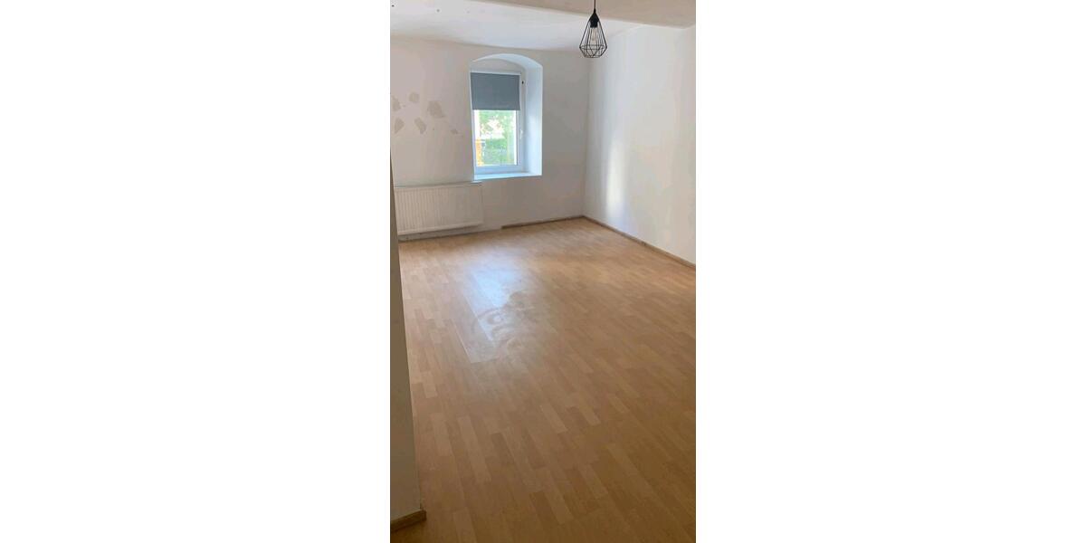 Reihenhaus Selb - 9 Zimmer, 210.000&euro; | Angebot:22737126