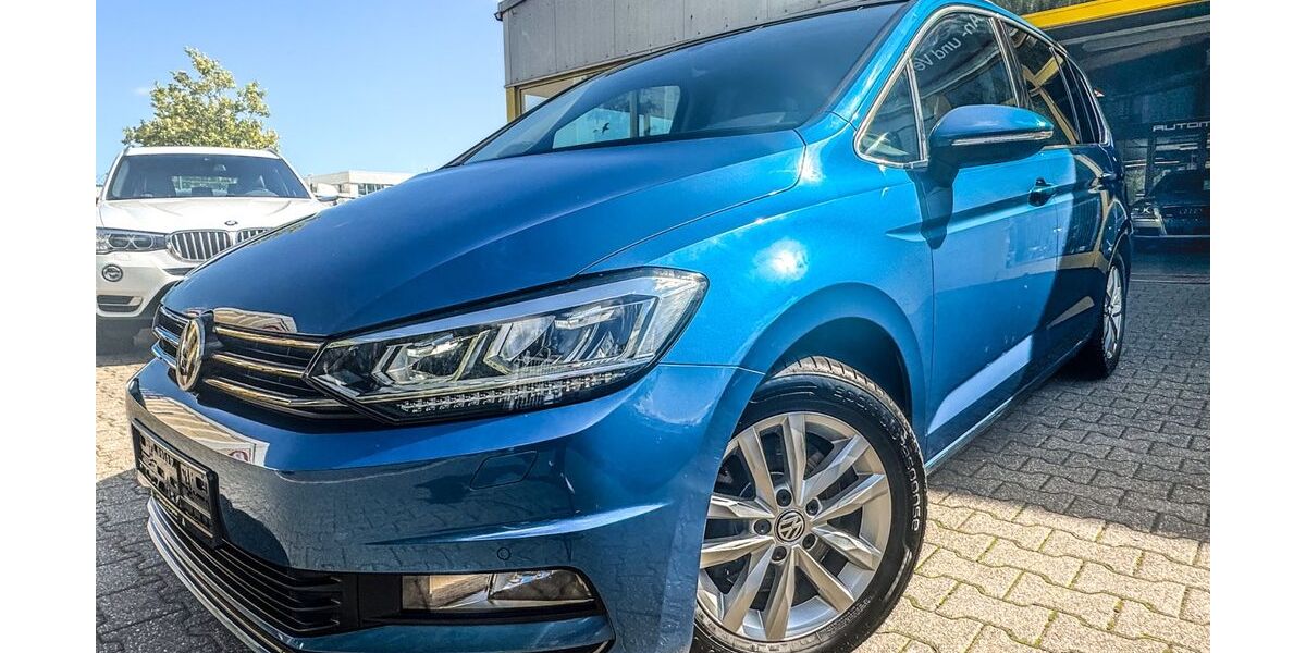 VW Touran 105.000 km 17.499 &euro; Wittlich 54516