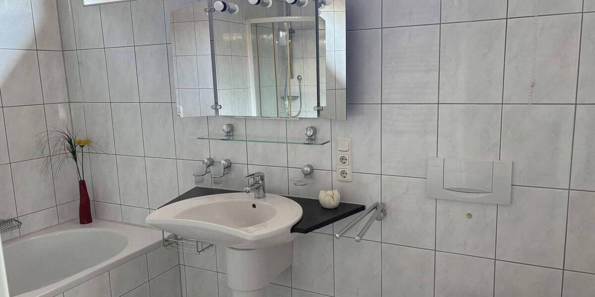 Bungalow Königsbrunn - 7 Zimmer, 194 m&sup2;, 765.000&euro; | Angebot:26488305