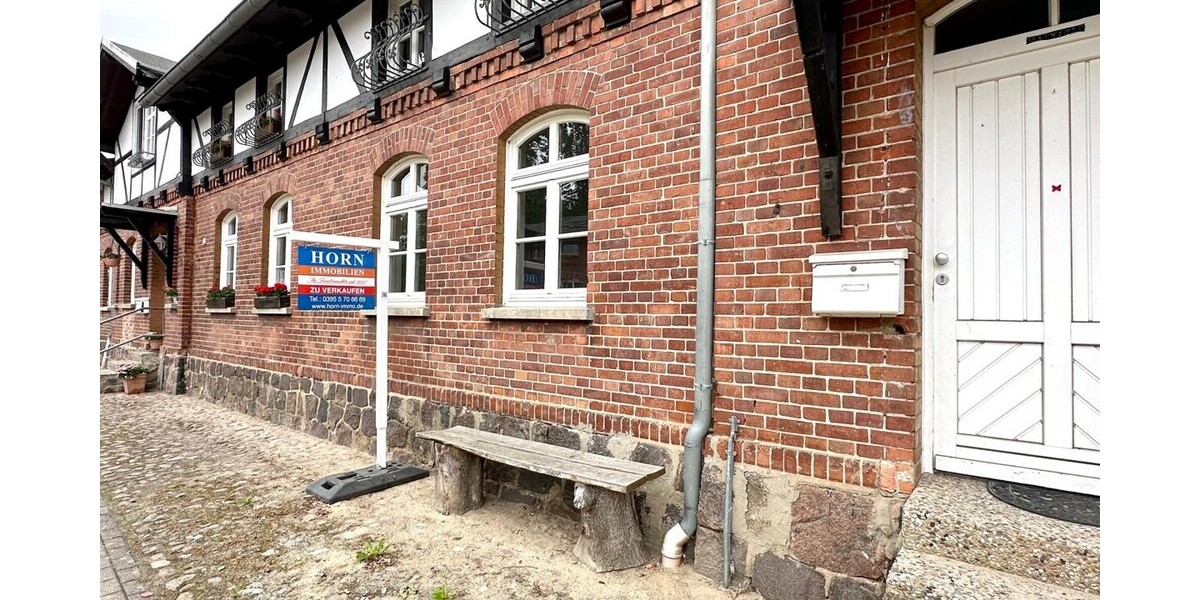 HORN IMMOBILIEN ++ charmantes Zweifamilienhaus in Klein Helle, nur 15 min bis Neubrandenburg - Zweifamilienhaus Klein Helle Klein Helle | Angebot:26994293