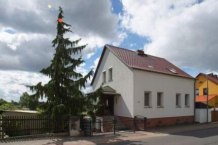 Haus Niederfinow - 4 Zimmer, 142 m&sup2;, 240.000&euro; | Angebot:25769089
