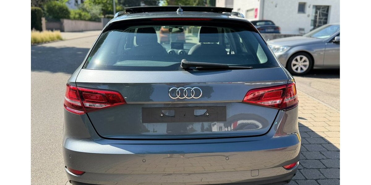 Audi A3 Sportback 1.4 TFSI S-Tronic 1. Hand Panorama 142.000 km 13.990 &euro; Neckarsulm 74172