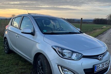 Hyundai i20 193.000 km 3.500 &euro; Wolfenbüttel 38304