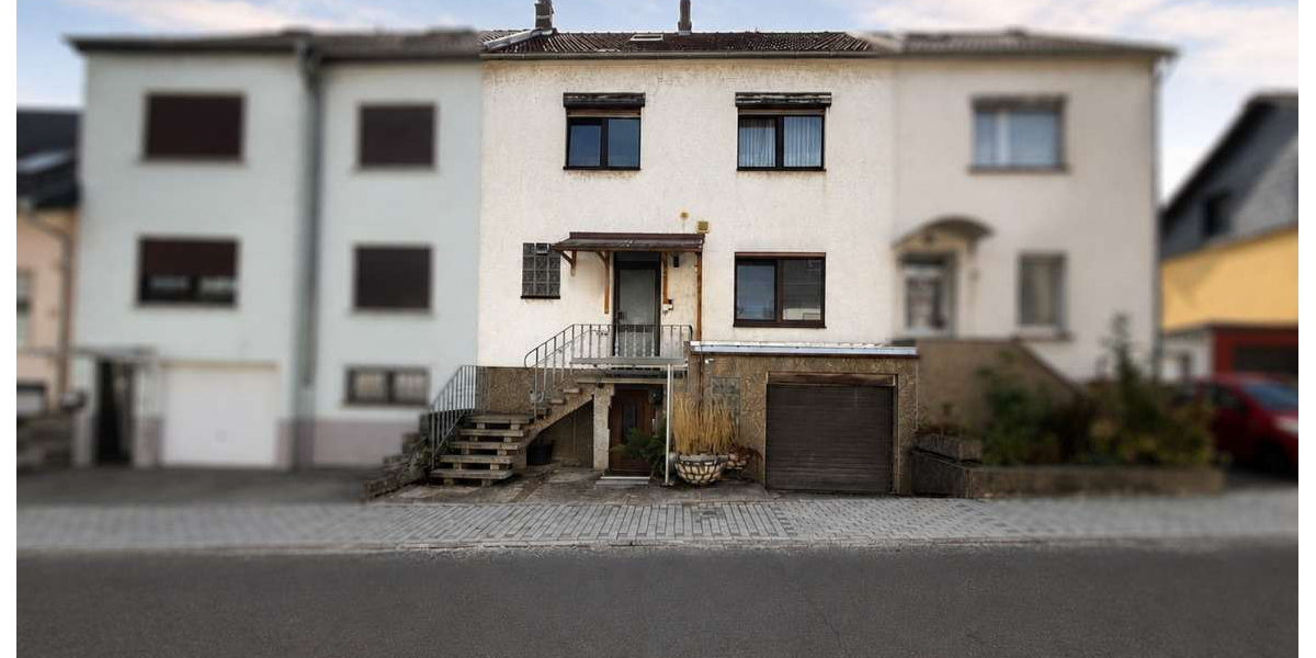 Einfamilienhaus Wadgassen - 5 Zimmer, 130 m&sup2;, 99.000&euro; | Angebot:27333921