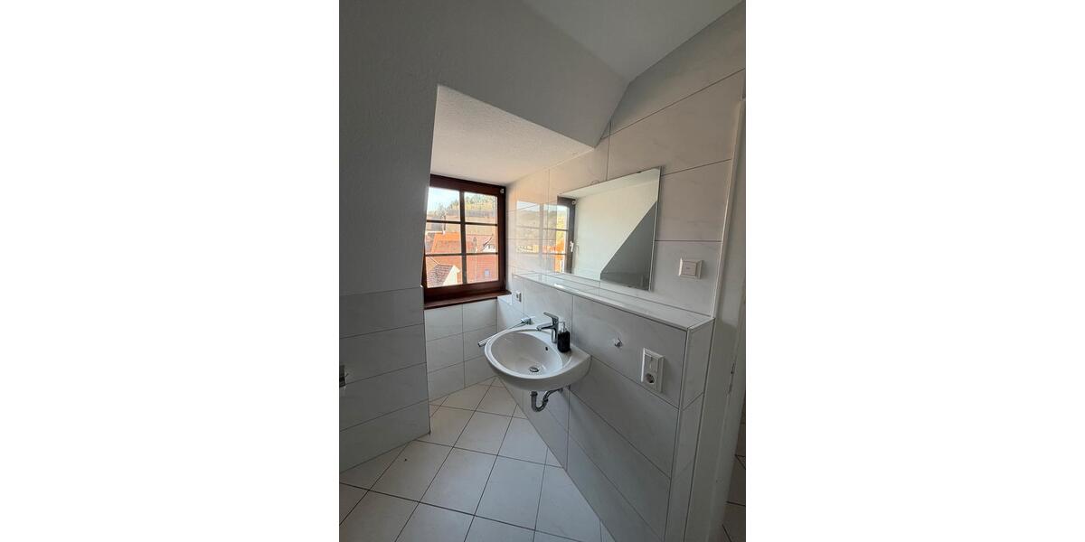 Dachgeschoßwohnung Gernsbach - 2 Zimmer, 70 m&sup2;, 770&euro; | Angebot:26351340