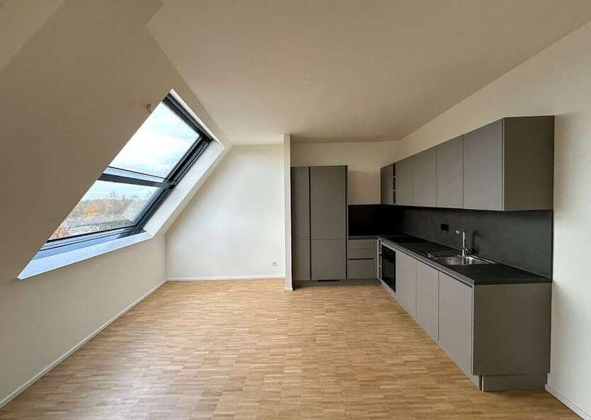 Wohnung zum Mieten in Berlin 2.444,64 € 106.66 m²