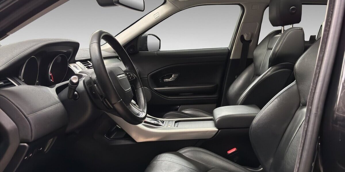 Land Rover Range Rover Evoque SE AWD Leder Pano Kamera Motor! 174.623 km 10.400 &euro; Wuppertal 42327