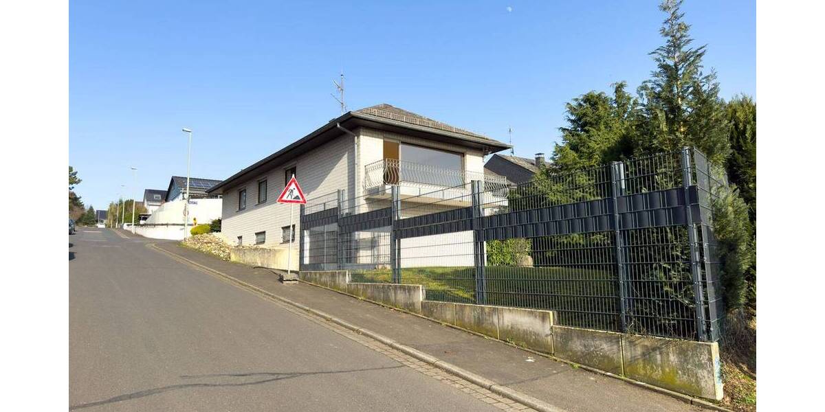 Einfamilienhaus Limburg - 5 Zimmer, 218 m&sup2;, 899.000&euro; | Angebot:26799325