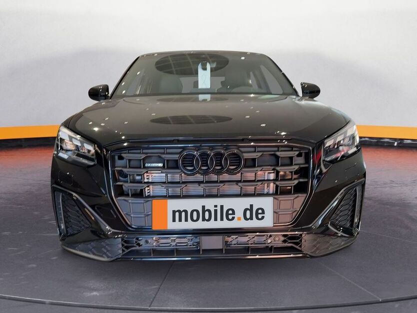 Audi Q2 40 TFSI quattro S tronic S line AHK*LED*NA