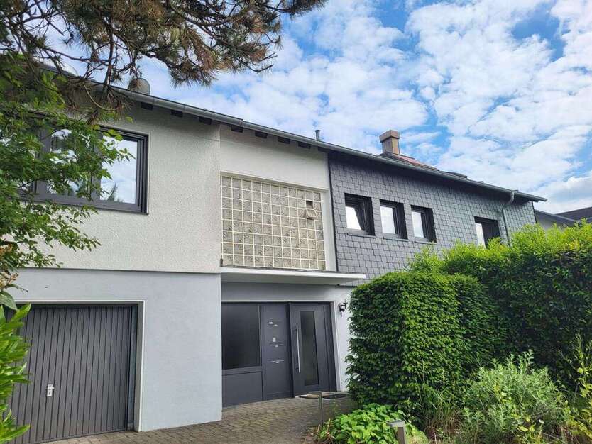 Wohnung zum Mieten in Wuppertal 757 € 84 m²