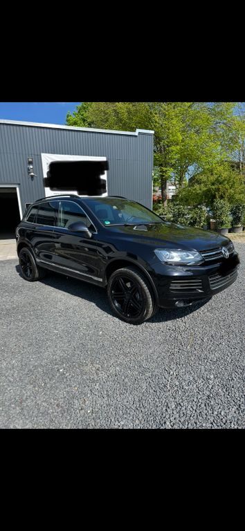 VW Touareg 244.000 km 14.999 € Viersen 41747