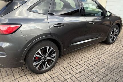 Ford Kuga 77.271 km 23.000 &euro; Brücken 66904