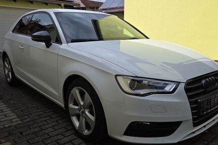 Audi A3 99.555 km 11.999 &euro; Sömmerda 99610