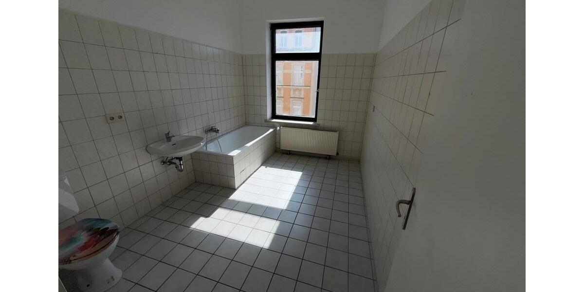 Etagenwohnung Plauen Bahnhofsvorstadt - 2 Zimmer, 59 m&sup2;, 275&euro; | Angebot:26637293