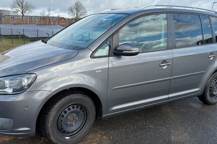 VW Touran 234.000 km 6.900 &euro; Ratzeburg 23909