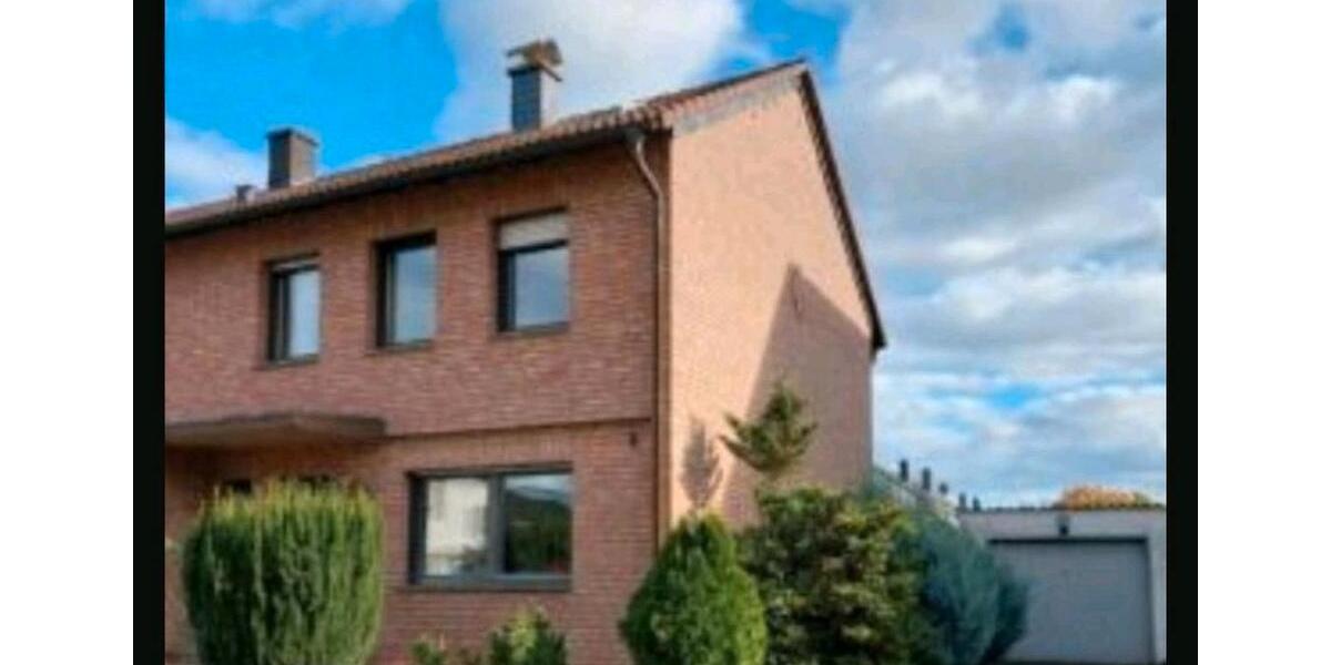 Reihenhaus Bornheim - 5 Zimmer, 100 m&sup2;, 1.550&euro; | Angebot:25333100