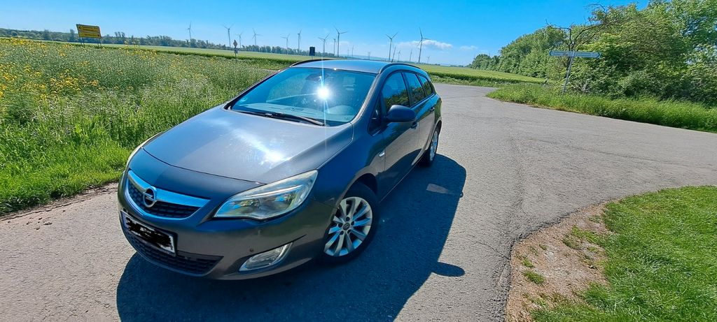 Opel Astra 344.106 km 2.490 &euro; Sprötau 99610