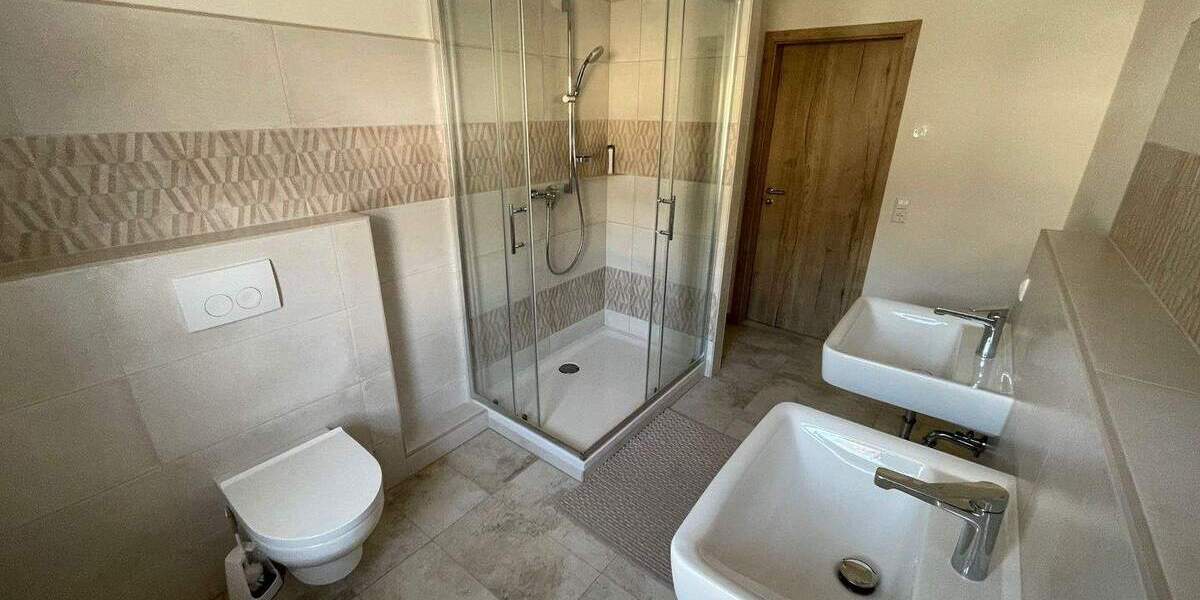 Etagenwohnung Burkhardtsdorf - 3 Zimmer, 78 m&sup2;, 485&euro; | Angebot:25908916