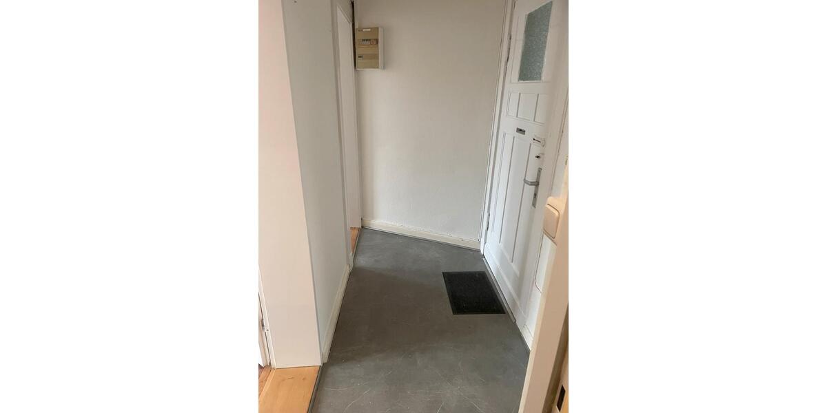 Etagenwohnung Kiel Südfriedhof - 2 Zimmer, 50 m&sup2;, 590&euro; | Angebot:25867635