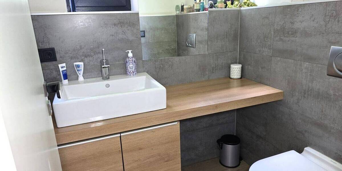 Einfamilienhaus Eschwege - 5 Zimmer, 200 m&sup2;, 770.000&euro; | Angebot:25735921