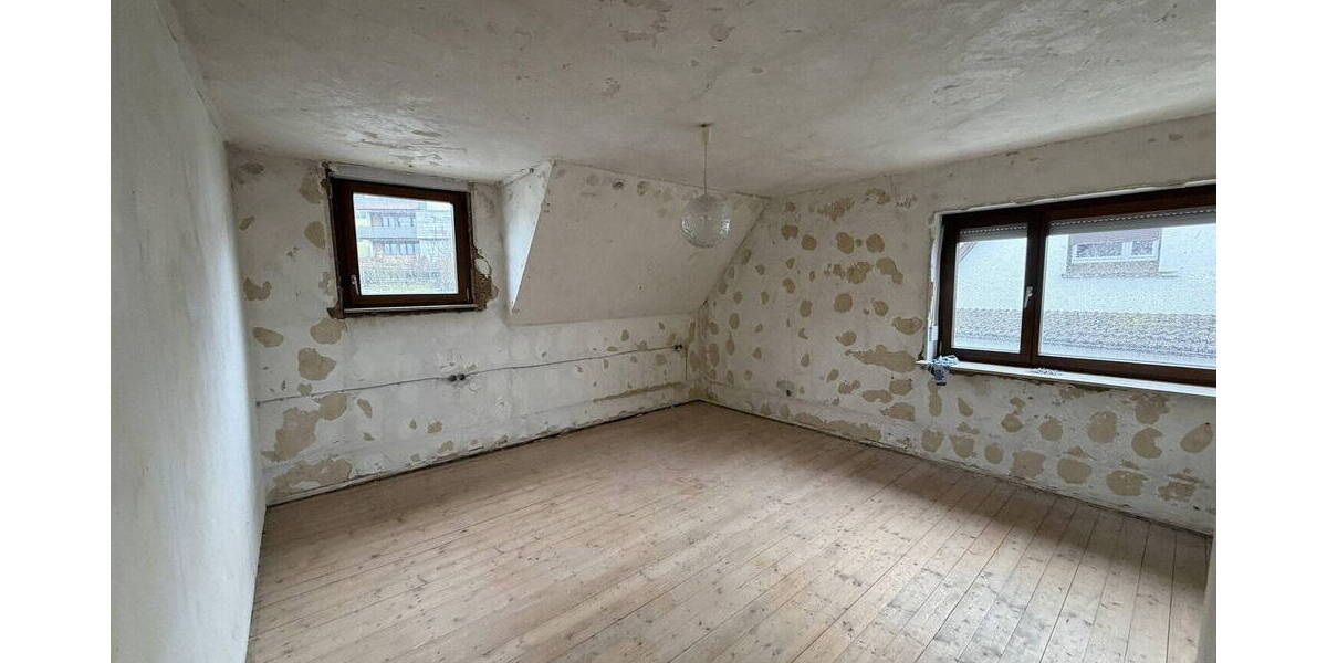 Einfamilienhaus Heidenheim an der Brenz Innenstadt - 4 Zimmer, 130 m&sup2;, 329.000&euro; | Angebot:26257648