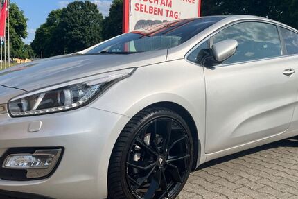 Kia ceed / Ceed 81.000 km 10.050 &euro; Eberswalde 16225