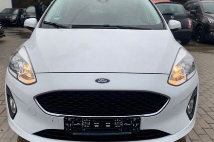 Ford Fiesta 76.000 km 10.900 &euro; Forchtenberg 74670