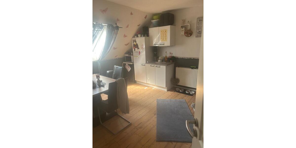 Dachgeschoßwohnung Südbrookmerland - 4 Zimmer, 90 m&sup2;, 1.100&euro; | Angebot:26222888
