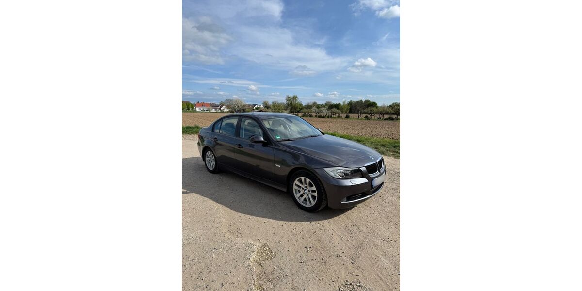 BMW 320 143.000 km 7.500 &euro; Römerberg 67354