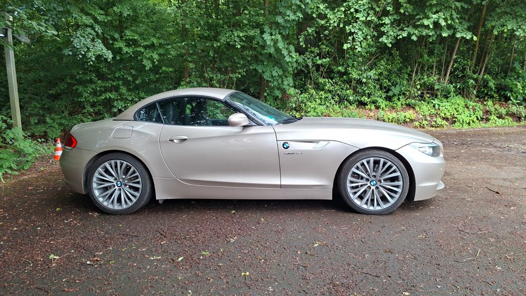 BMW Z4 215.719 km 14.999 &euro; Untershausen 56412