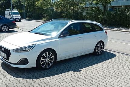 Hyundai i30 58.000 km 20.300 € Baienfurt 88255
