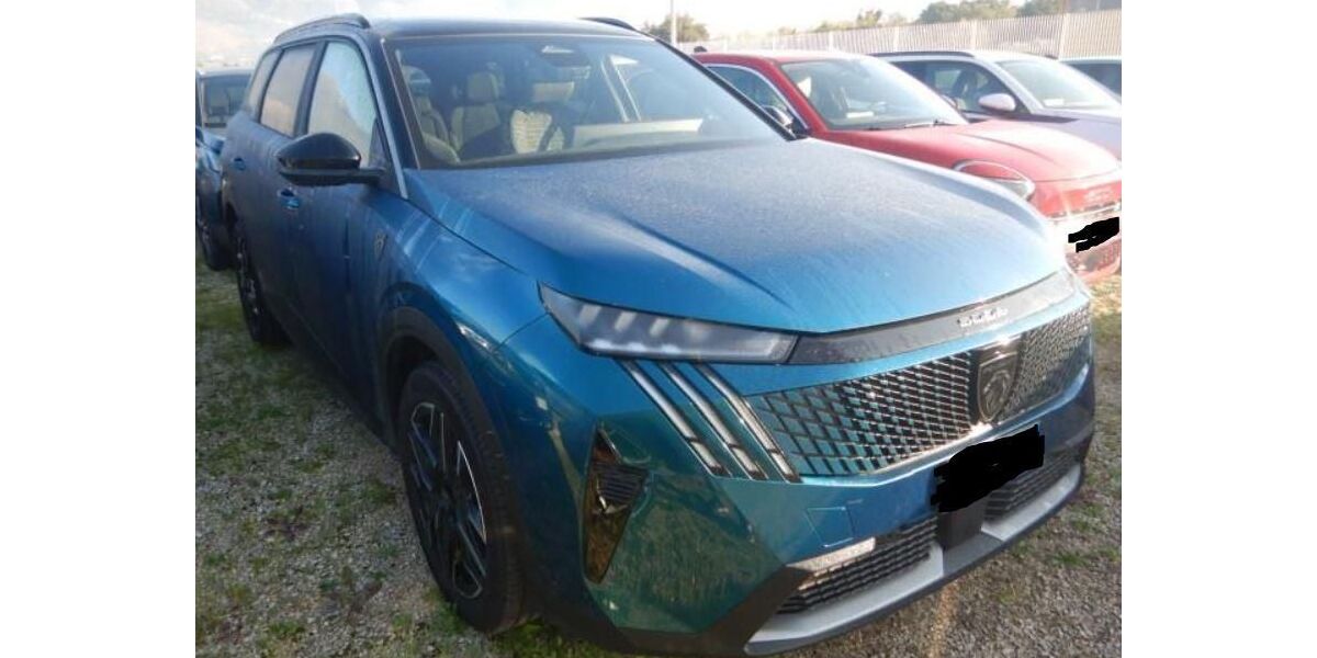 Peugeot 5008 12.909 km 30.280 &euro; Rüsselsheim 65428