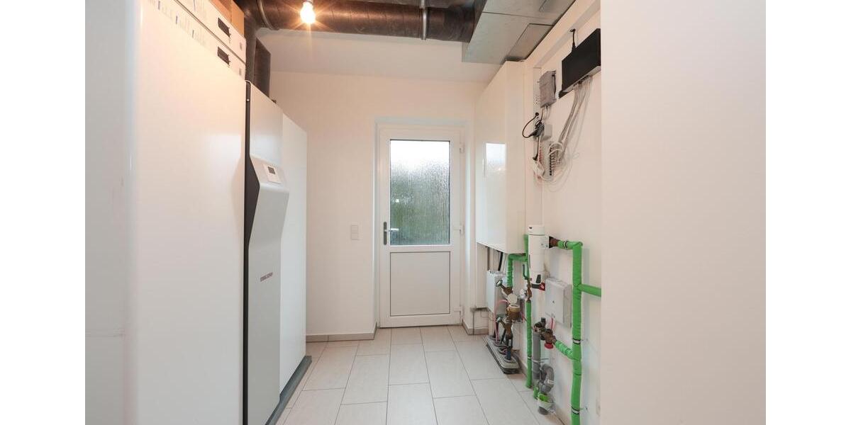 Villa Oranienburg - 4 Zimmer, 164 m&sup2;, 2.456&euro; | Angebot:25393506