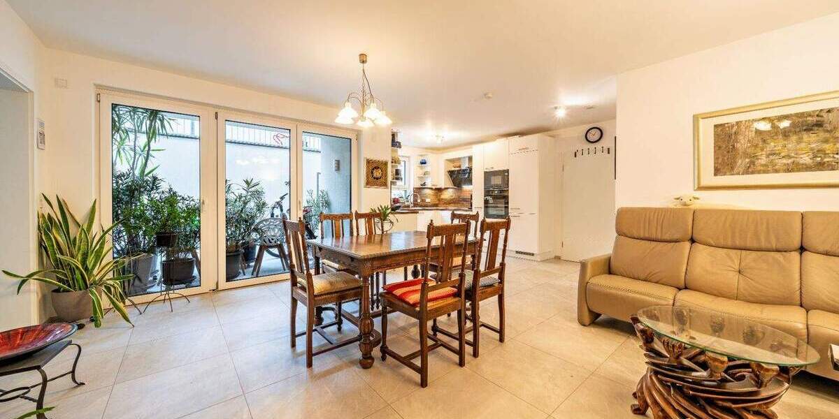 Einfamilienhaus Brühl - 9 Zimmer, 320 m&sup2;, 1.649.000&euro; | Angebot:25337935