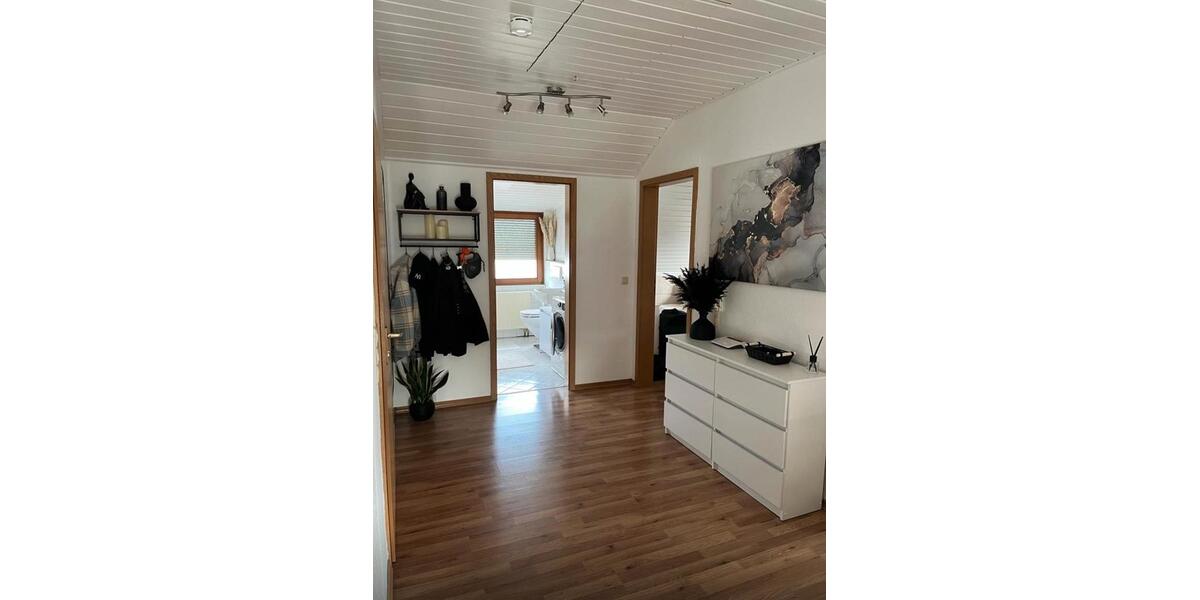 Dachgeschoßwohnung Spraitbach - 2 Zimmer, 58 m&sup2;, 179.000&euro; | Angebot:27166103